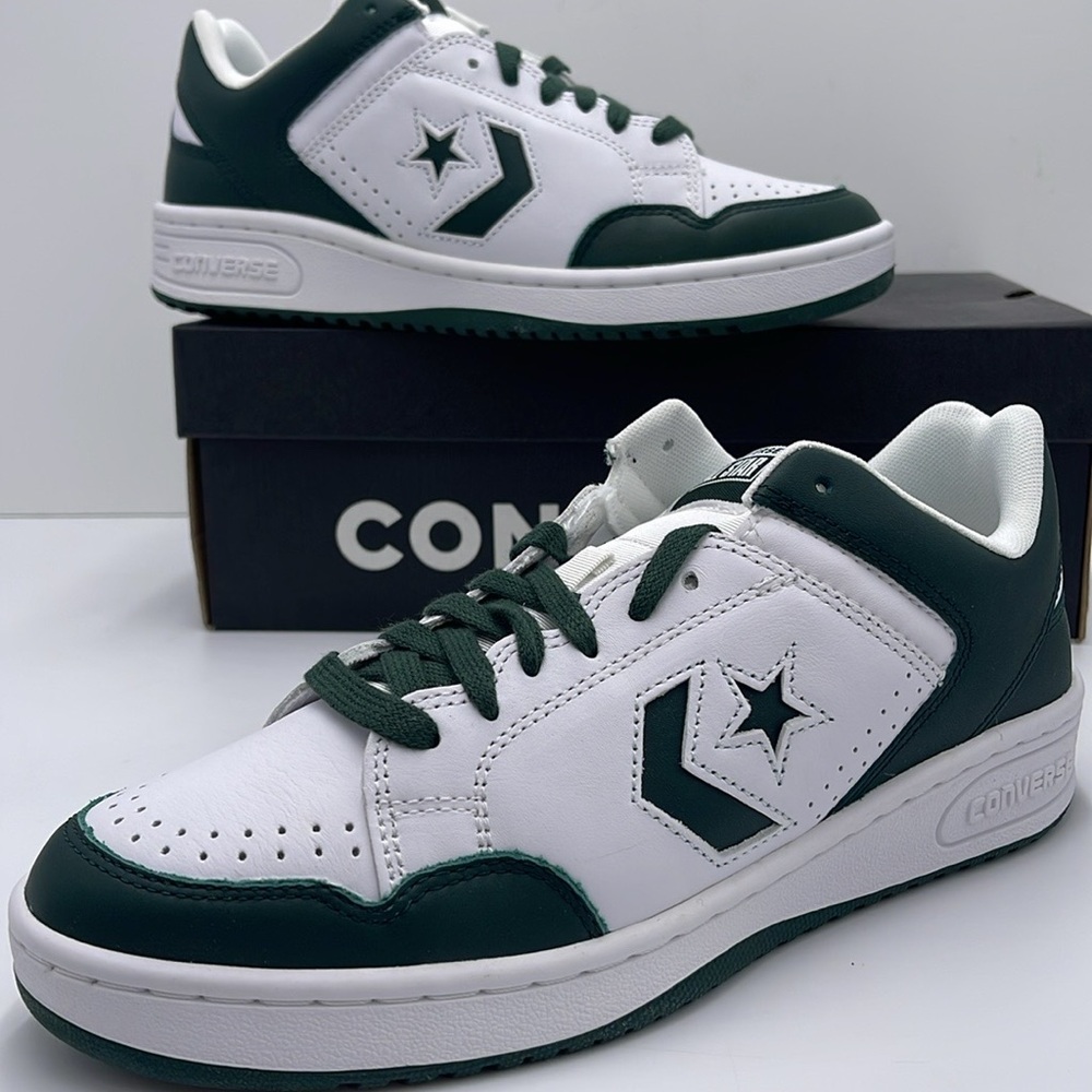 Converse • WMNS A12519C WEAPON OX
WHITE/DEEP EMERALD/WHITE Leather sneakers